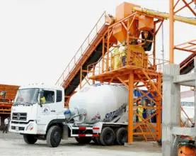 Bê tông tươi (Thương phẩm) vs Bê tông trộn tay: Phương án nào tối ưu?