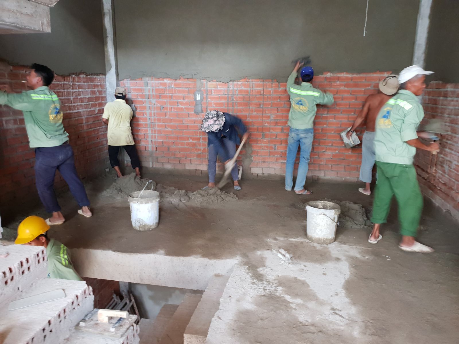 Thiết kế và thi công nhà phố 5x20 - Xây Dựng Kim Anh