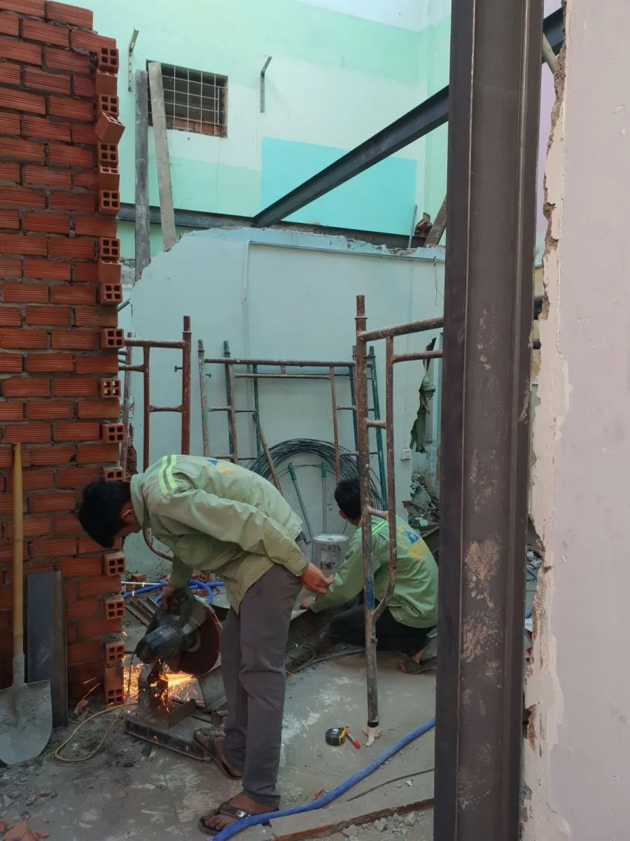 Giai đoạn thi c&ocirc;ng n&acirc;ng tầng