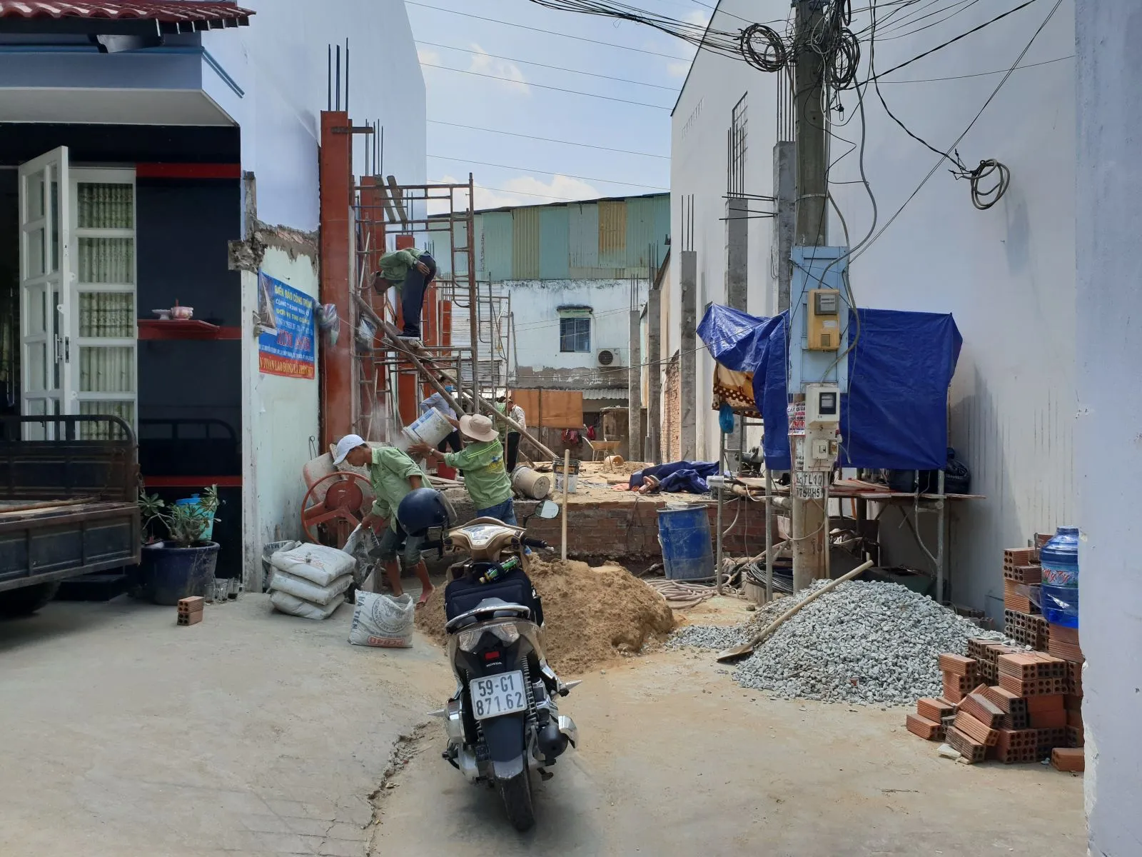 Thiết kế v&agrave; thi c&ocirc;ng nh&agrave; phố 5x20 - X&acirc;y Dựng Kim Anh