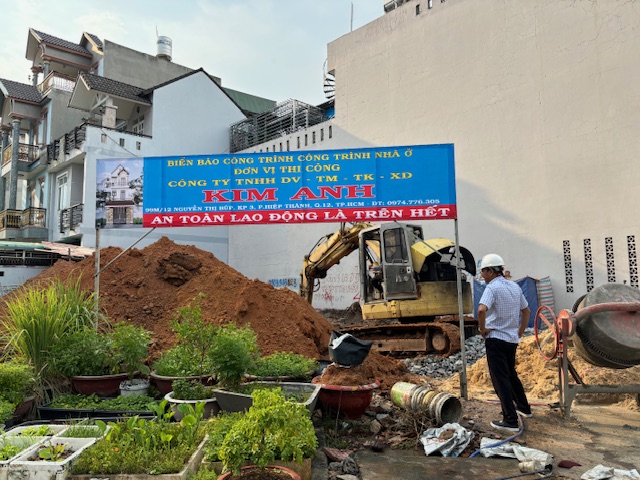 Hình ảnh lễ động thổ dự án xây nhà 3 tầng TX Dĩ An-xaydungkimanh.com