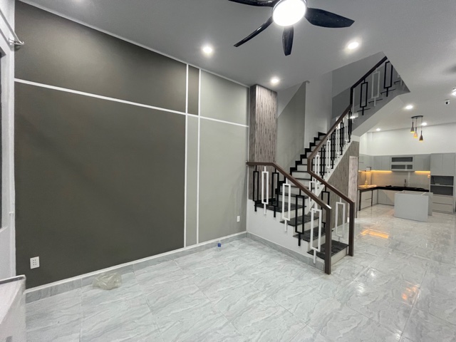 Không gian bên trong được bàn giao sạch sẽ, sẵn sàng cho gia chủ dọn vào ở