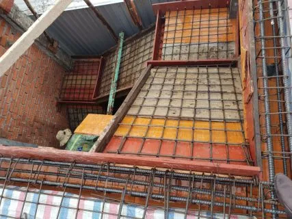 Thi c&ocirc;ng b&ecirc;&nbsp;t&ocirc;ng cầu thang l&ecirc;n lầu 2 nh&agrave; phố Thạnh Mỹ Lợi - X&acirc;y Dựng Kim Anh