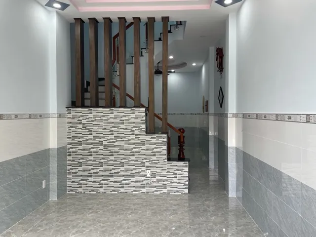 Ho&agrave;n thiện ph&ograve;ng kh&aacute;ch nh&agrave; phố Quận 12