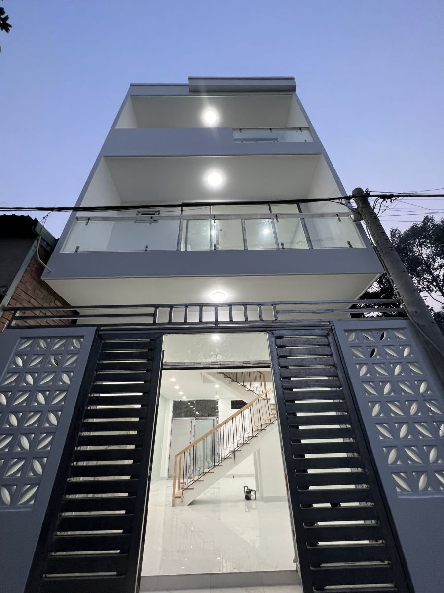 Nhà phố hoàn thiện tại Long Trường Thủ Đức - Xây Dựng Kim Anh