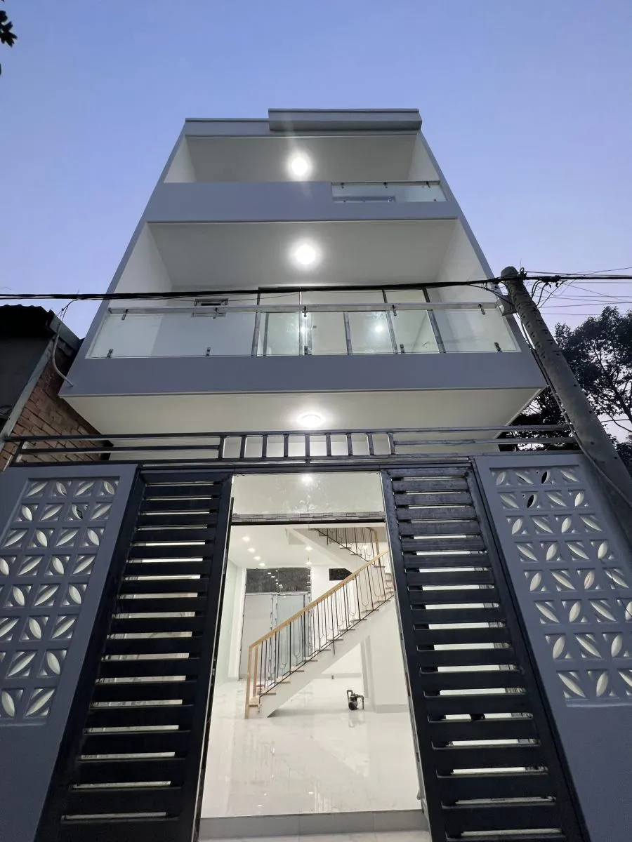 Nh&agrave; phố ho&agrave;n thiện tại Long Trường Thủ Đức - X&acirc;y Dựng Kim Anh