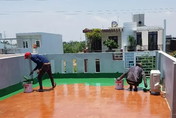 nguy&ecirc;n nh&acirc;n thấm dột nh&agrave; vệ sinh v&agrave; s&acirc;n thượng