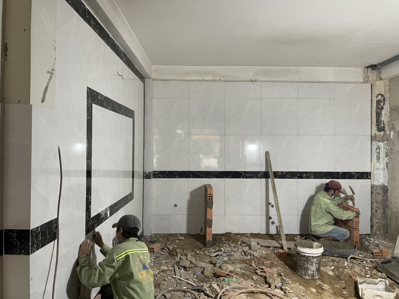 Thi công hoàn thiện khu vực bếp nhà Bà Nga, Mã Lò