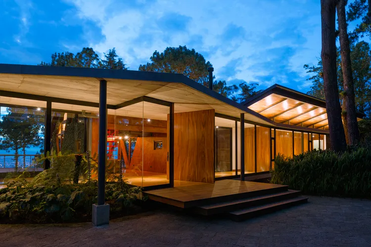 mau nha tien che nghi duong - www.xaydungkimanh.com