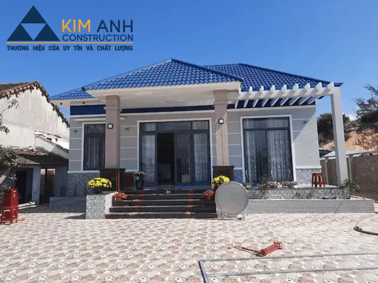 nha cap 4 mai nhat don gian