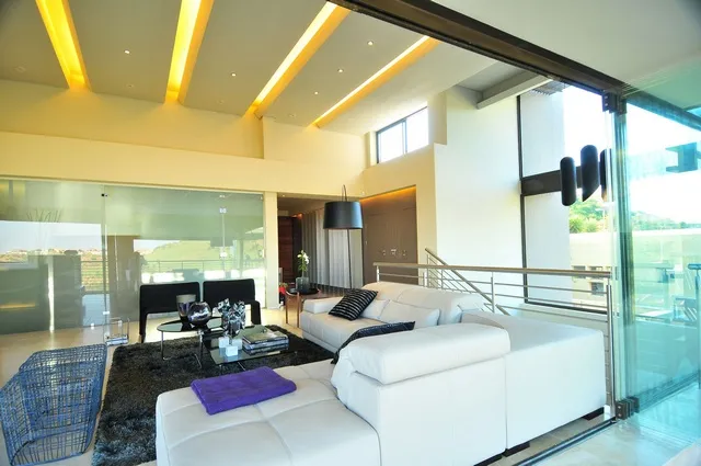 Mẫu thiết kế trần thạch cao ph&ograve;ng kh&aacute;ch số 24