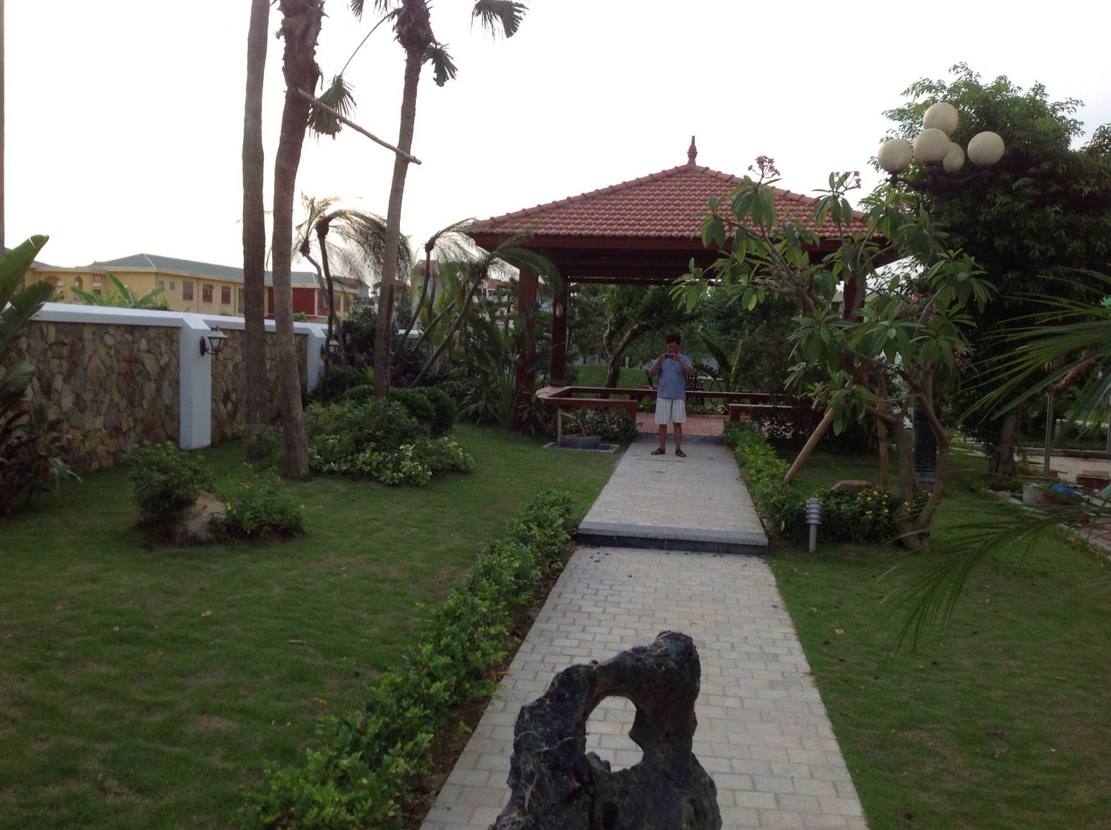 mau san vuon biet thu - www.xaydungkimanh.com