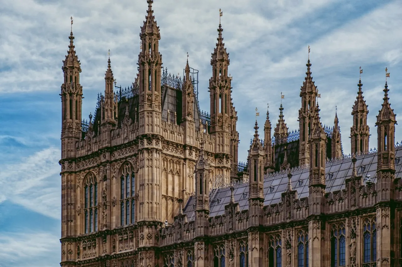 kien truc gothic la gi - www.xaydungkimanh.com