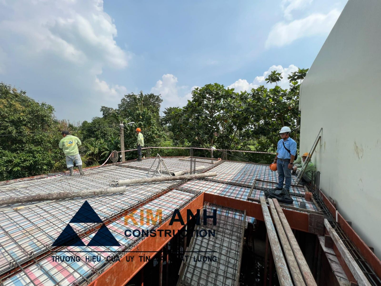 gia xay dung nha nam 2024 - www.xaydungkimanh.com