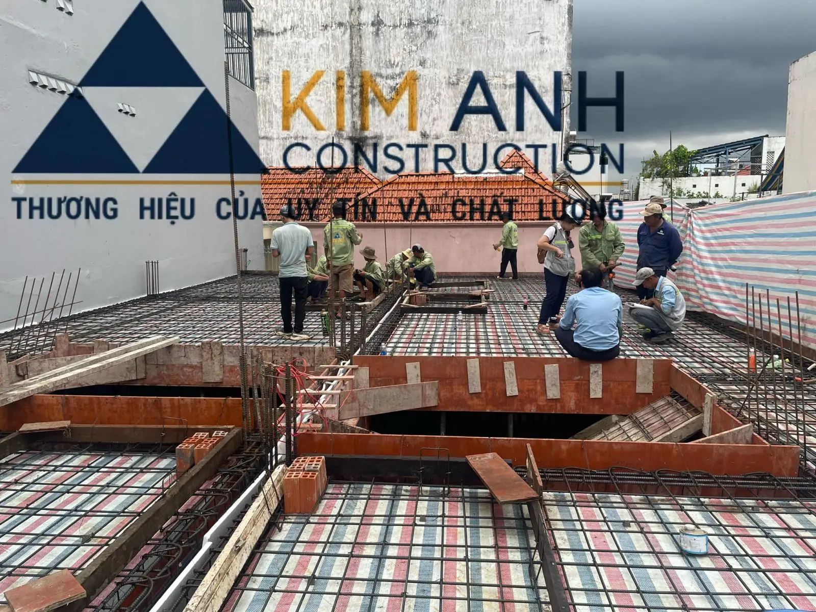 Cốp pha được đ&oacute;ng đ&uacute;ng theo TCVN tại X&acirc;y Dựng Kim Anh