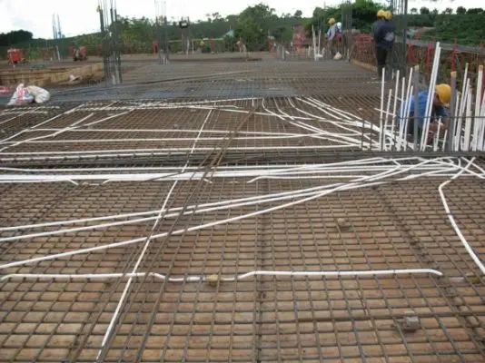 phần thô có bao gồm điện nước không