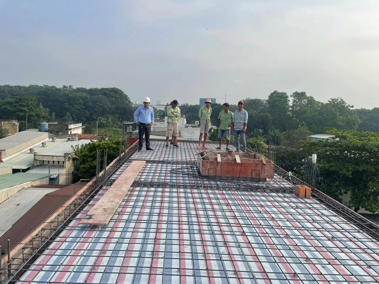 Thi công mái bê tông cốt thép (mái bằng)