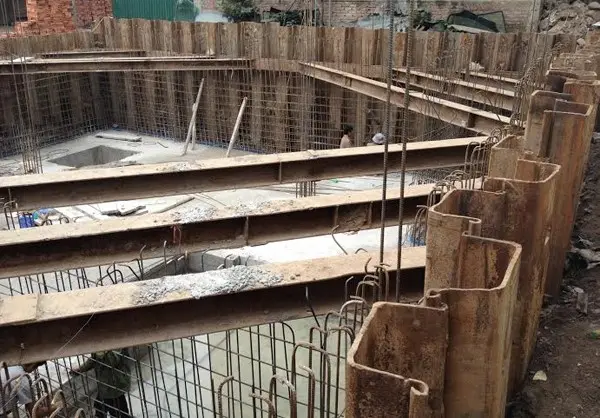 Phương ph&aacute;p &eacute;p cừ Larsen