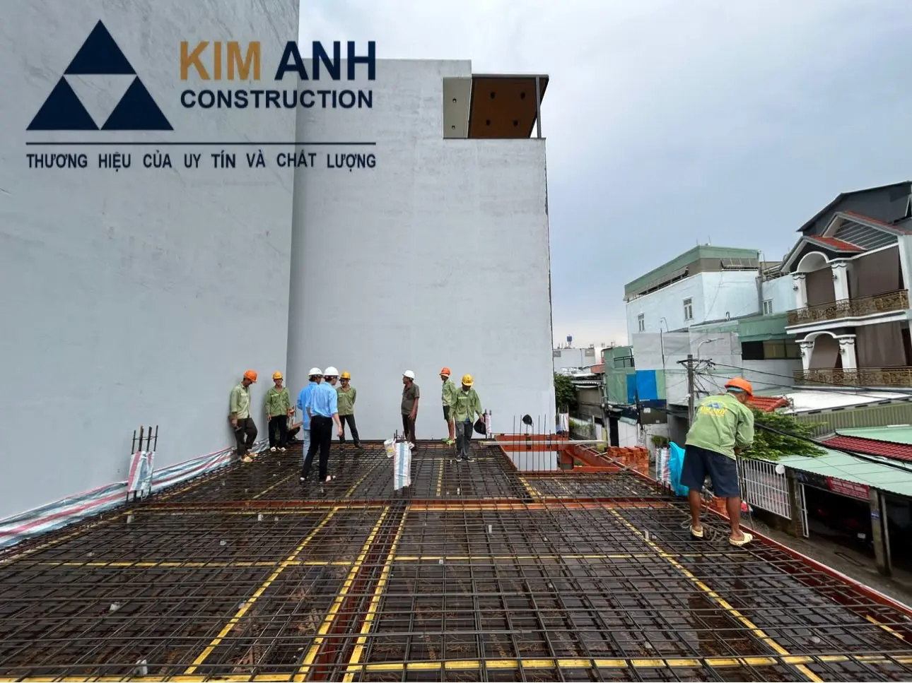 Điều khoản phạt "B&aacute;n thầu" trong Hợp đồng của Kim Anh