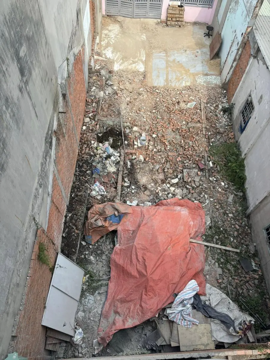 Mặt bằng được giải phóng sạch sẽ sau khi tiến hành thi công phá dỡ