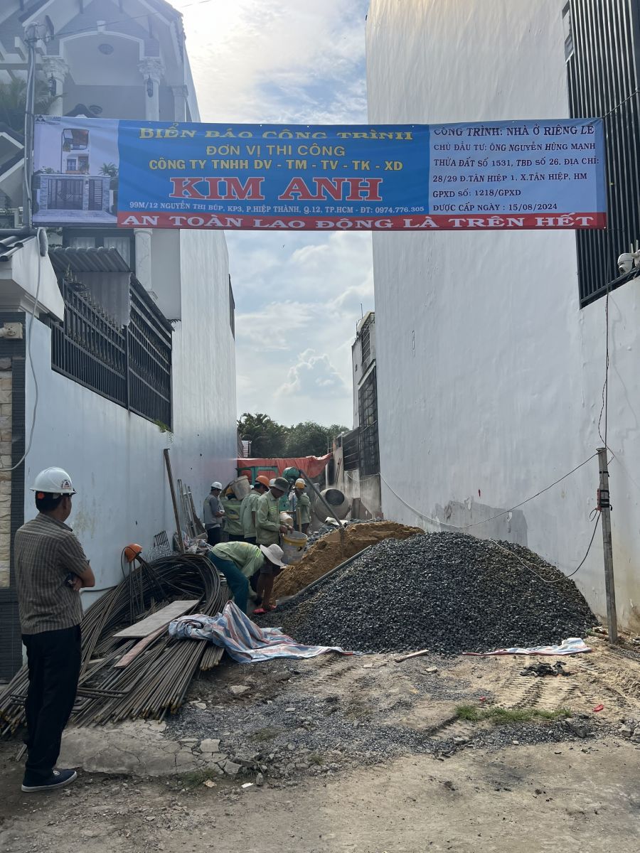 Hình ảnh thực tế trong quá trình xây dựng phần thô.