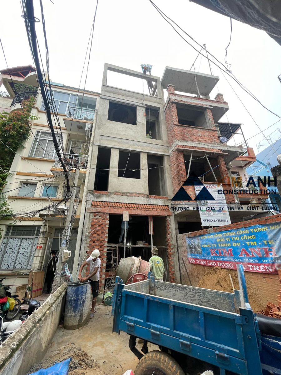 Hình ảnh thi công xây dựng nhà tại Quận 10