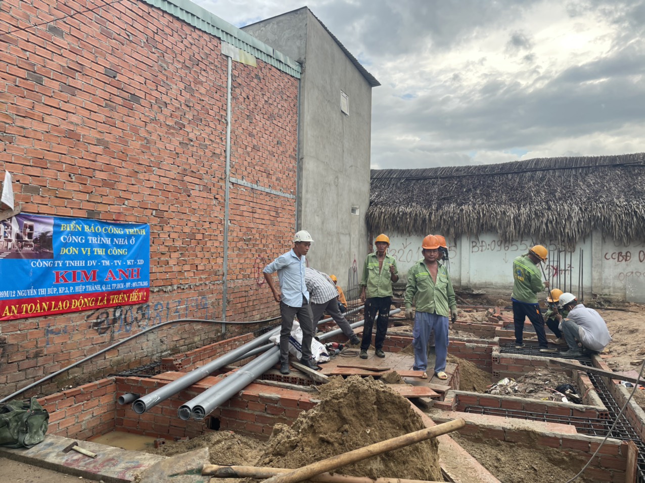 Thi công móng nhà phố Long Trường Thủ Đức - Xây Dựng Kim Anh